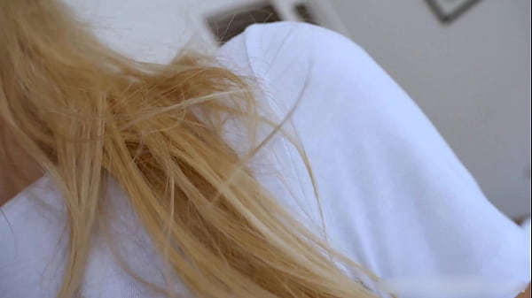 Big tits blonde Florane Russell gets a creampie