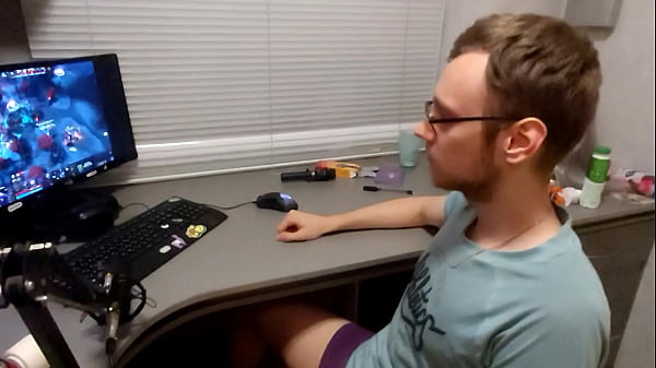 distracted from the Dota championship Full video